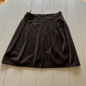 Weekend by MaxMara Light brown box pleated velvet skirt, US 8, IT 42